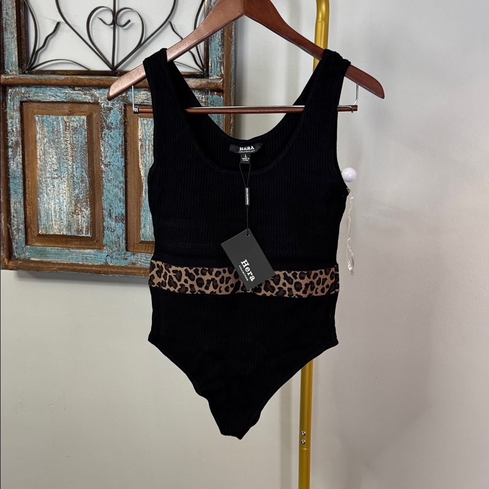 Hera Collection Black Ribbed leopard print bodysuit NWT L